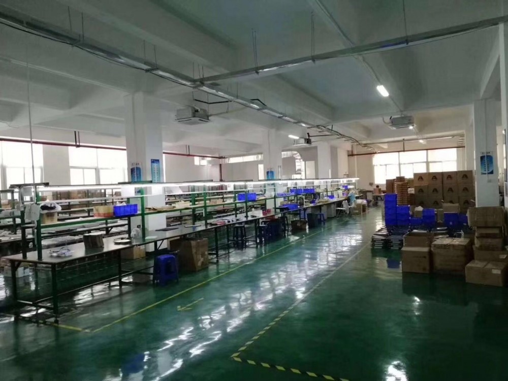 龙岗南联新出原房东二楼带装修1100㎡厂房实际面积出租可分租